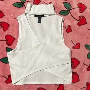 Forever21 sleeveless white crop top. V neckline. Size small.
